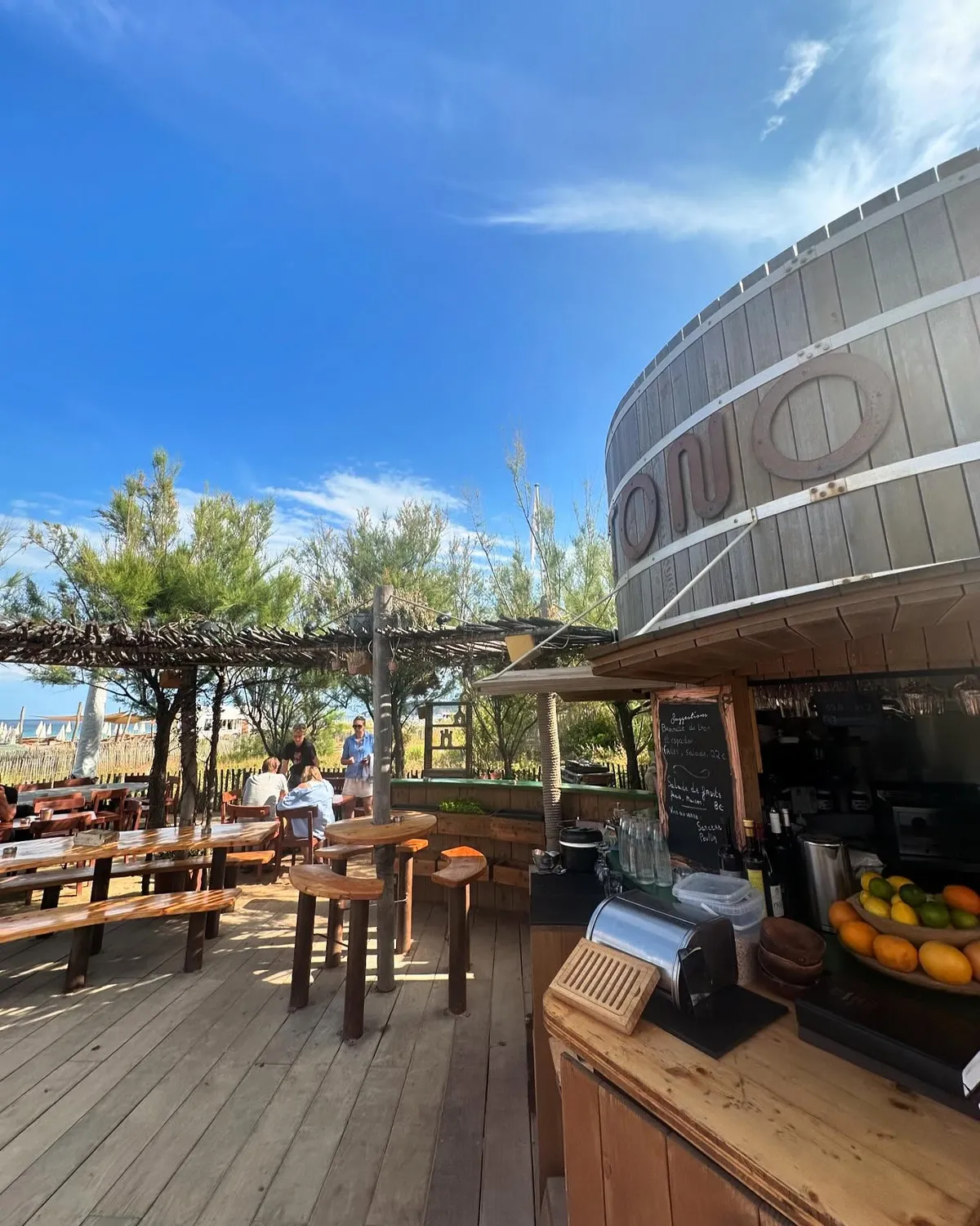 Tono Pampelonne restaurant Saint Tropez